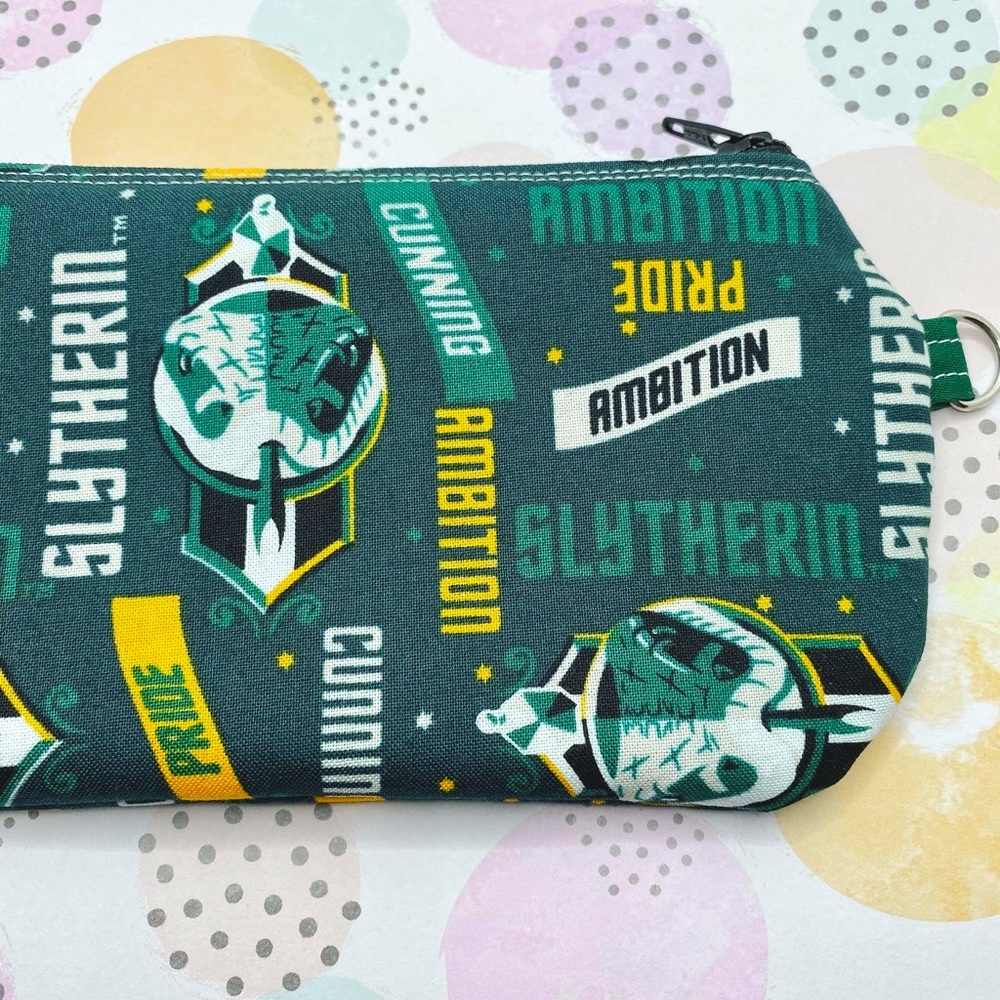 NWOT Slytherin Harry Potter Handmade Zipper Pouch